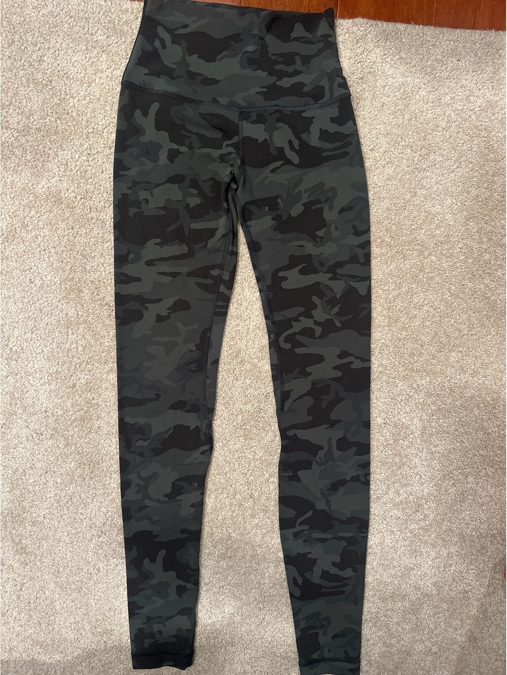 (4)Lululemon High-Rise Camo Leggings Size 2
